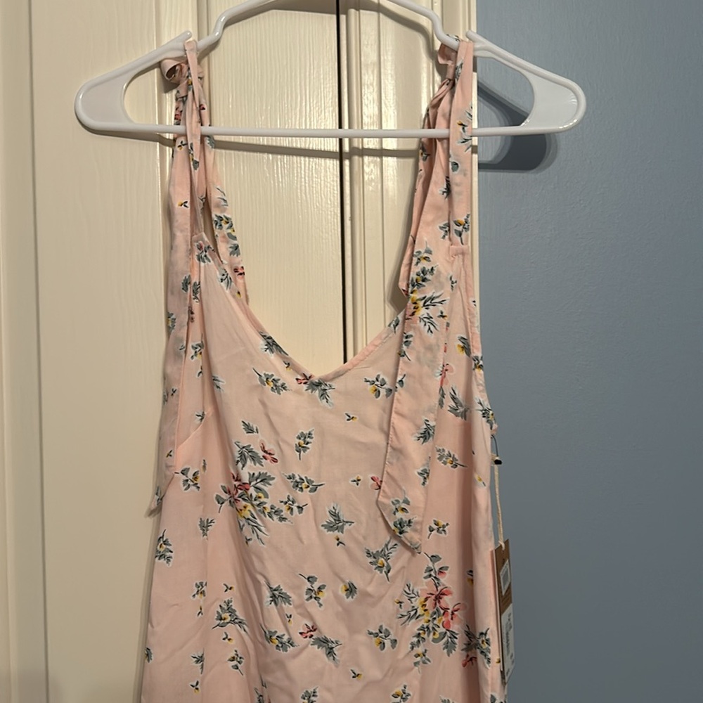 Billabong Pink Floral Maxi Dress with deep V back size XS NWT - Picture 2 of 5